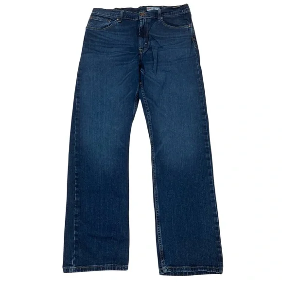 Wrangler Straight Fit Dark Wash Denim Jeans Men’s 34x32 Classic Workwear Casual - Picture 1 of 8